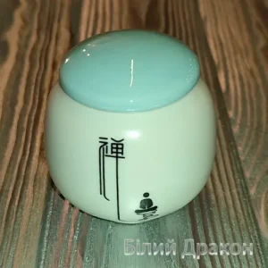 Чайниця для чаю мінімалізм